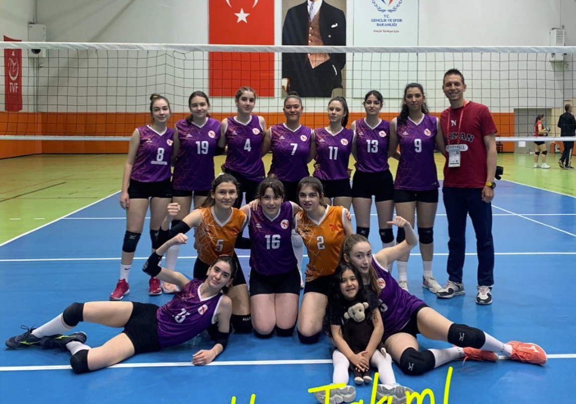 Norman Yıldız Takım · 2022–2023 toplu takım fotoğrafı